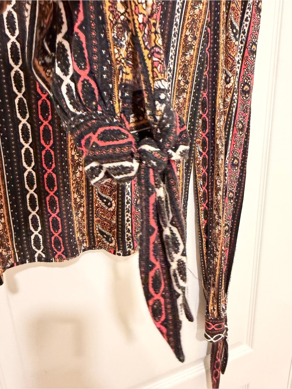 Free People XS Boho Paisley Tie Sleeve Long Sleeve Top Festival - Picture 5 of 7
